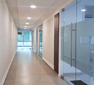 Oficina en Venta, Zona 15 (V8258)