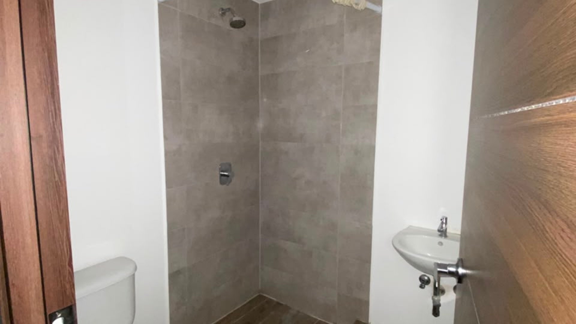 ???? APARTAMENTO EN RENTA – 3 HAB + BODEGA  PARQUE 15 | ZONA 15 - Miniatura 13