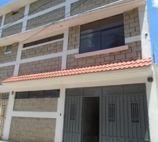 Vendo Casa de 3 niveles en Z6 de Mixco en Residencial