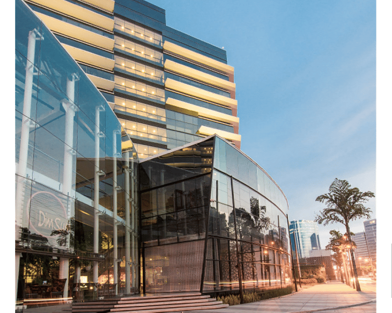 OFICINA AMUEBLADA EN ALQUILER – DESIGN CENTER, ZONA 10