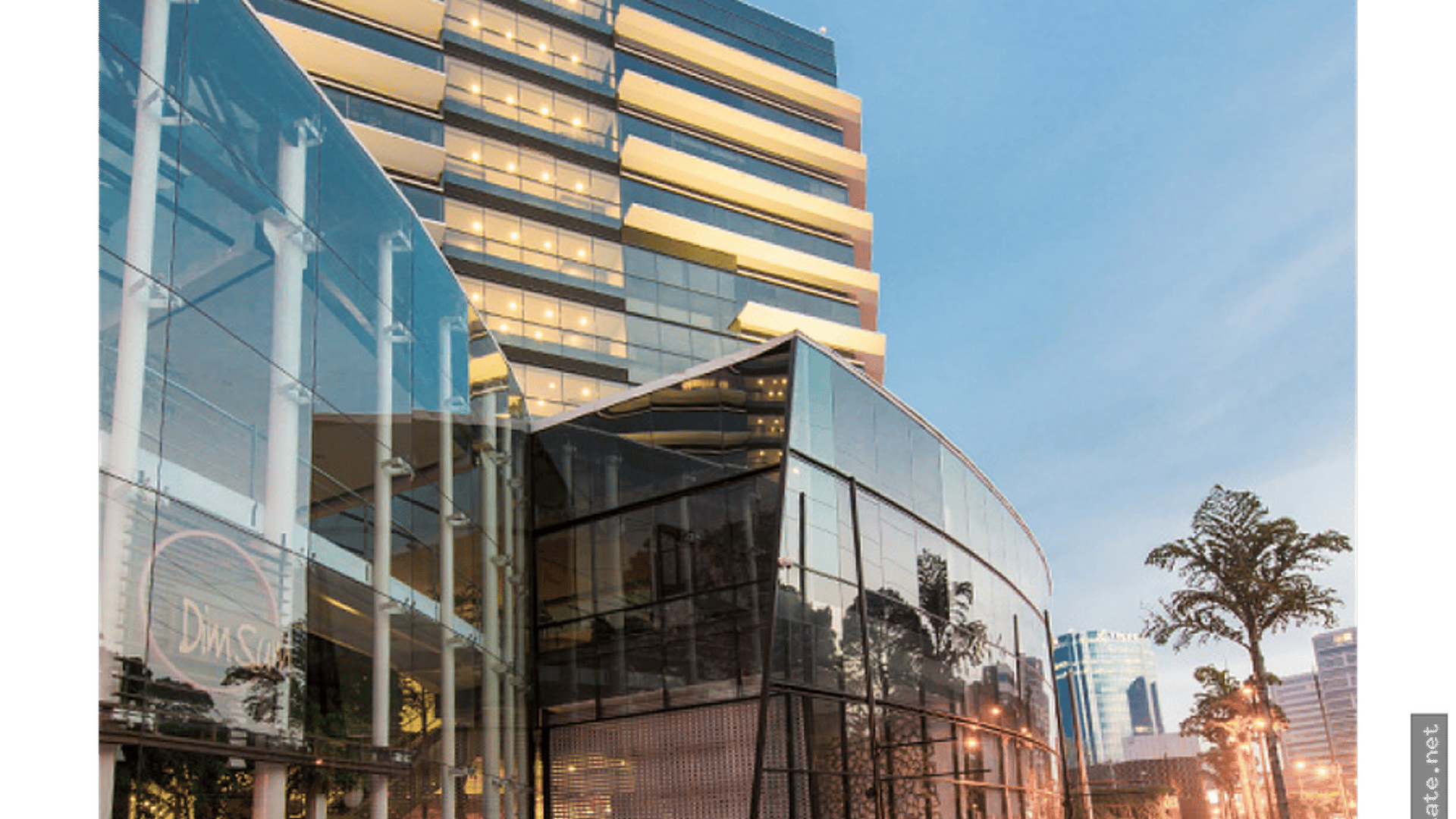OFICINA AMUEBLADA EN ALQUILER – DESIGN CENTER, ZONA 10 | - Image 1