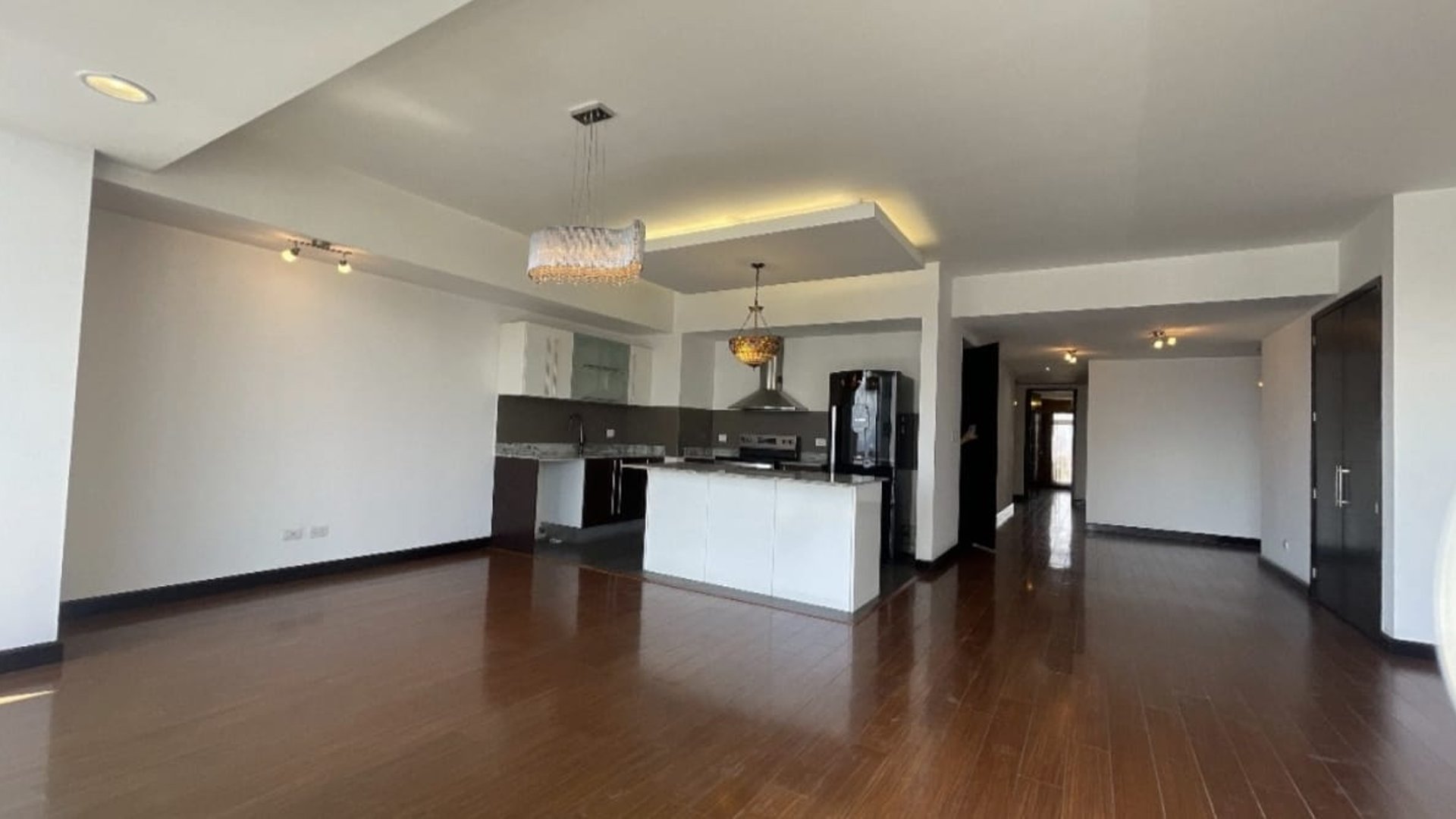 Apartamento en renta, Edificio 19-Diez