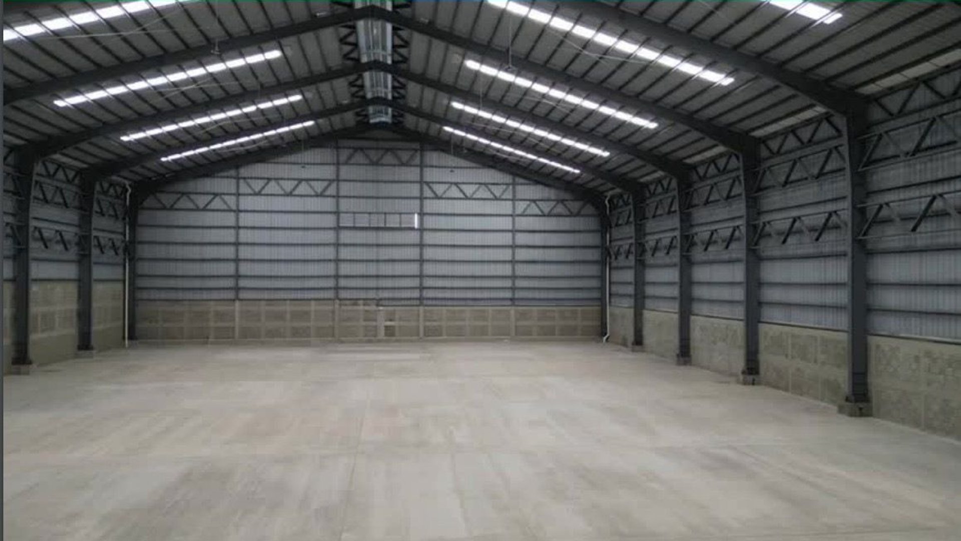 SE RENTAN 2 BODEGAS EN COMPLEJO INDUSTRIAL* *Km.67.5 Escuintla - Miniatura 6