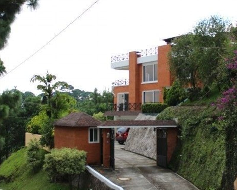 Casa en VENTA en Cañadas de San Lázaro zona 15