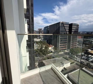 Apartamento en Renta de 3 Habitaciones en zona 10