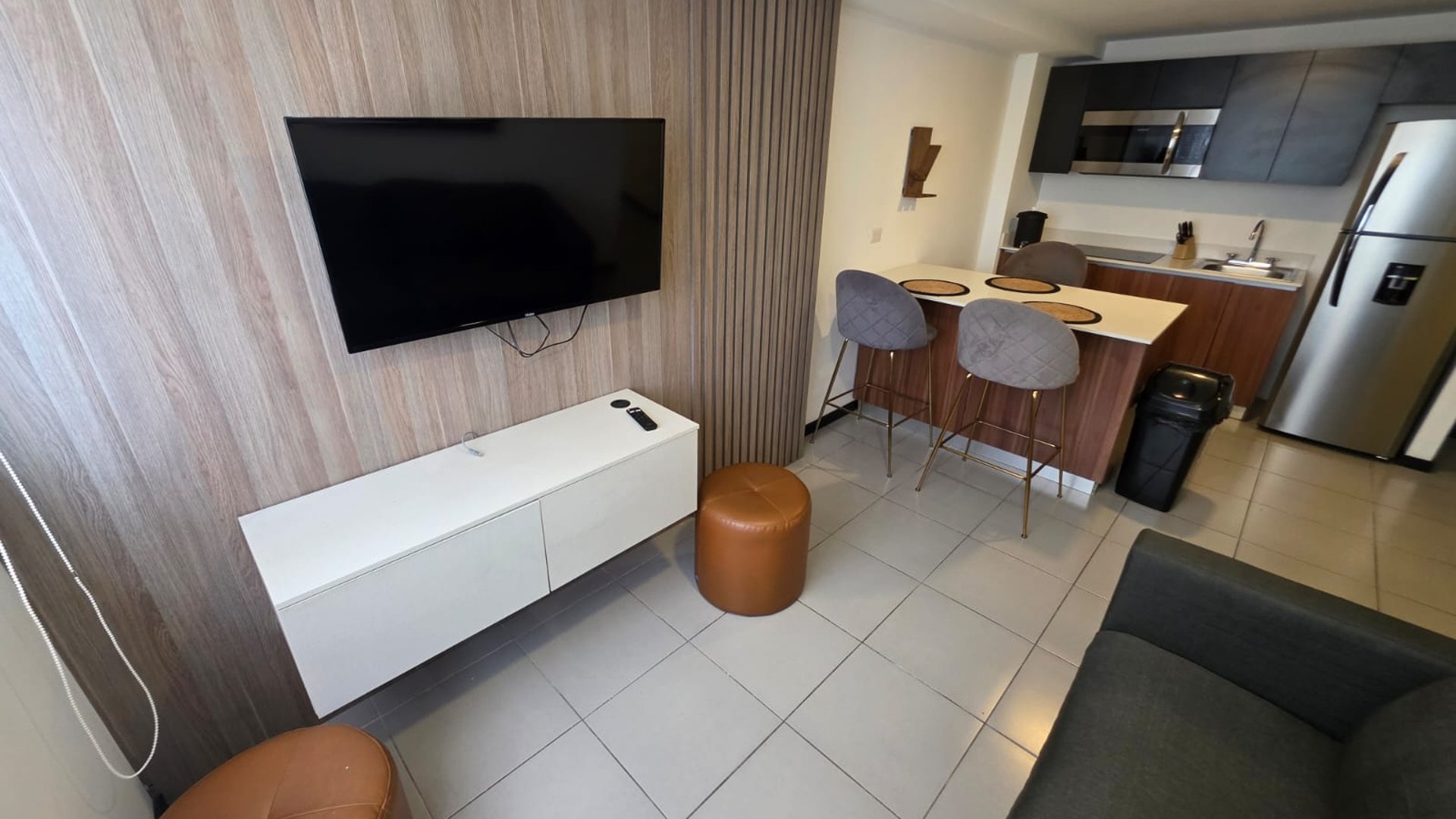 Apartamento amueblado en venta - 2 habitaciones en zona 14 Ref-5952 - Miniatura 4