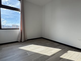 Apartamento en Renta zona 10 Equipado - 2