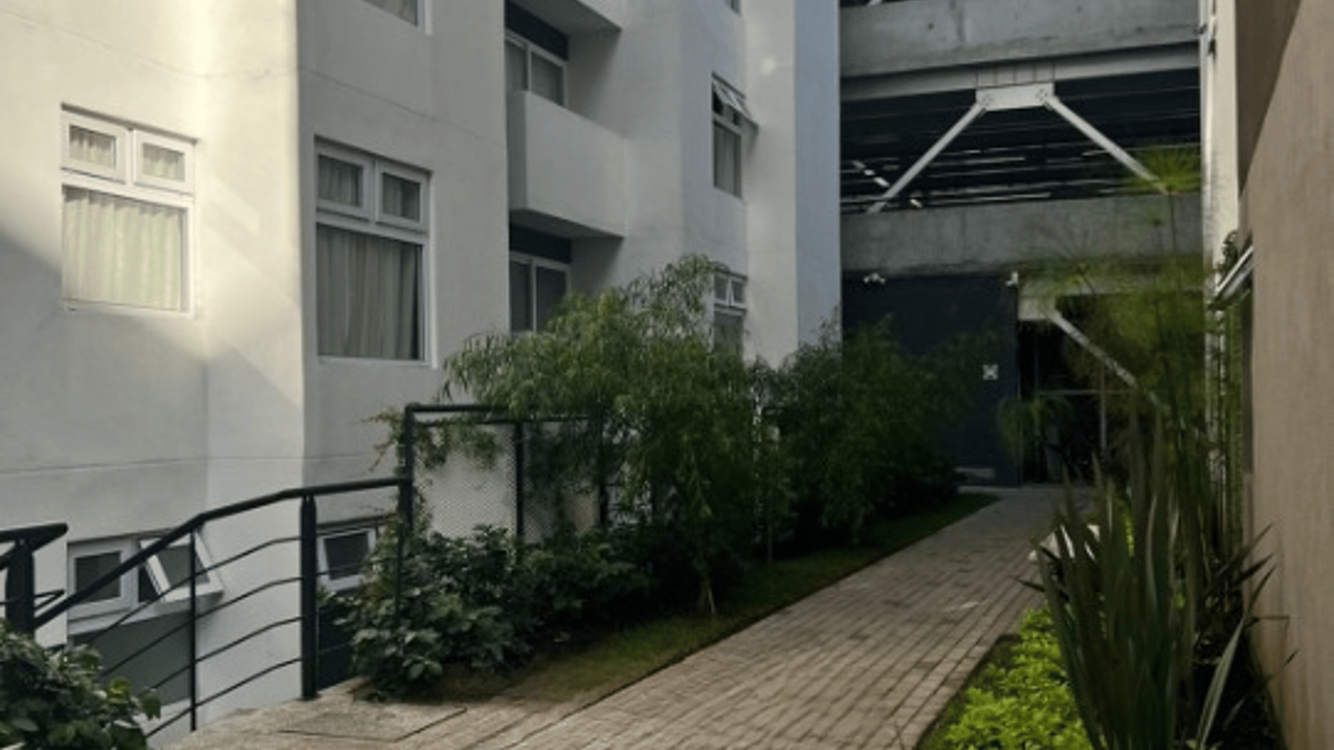 Apartamento en Renta y Venta en Edificio Atzul, zona 21  - Miniatura 8