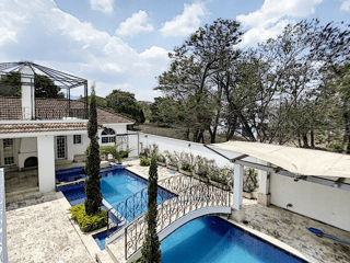 Espectacular Casa  en venta area de cayala, zona 16 - Image 13