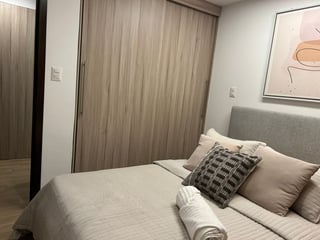 Apartamento en Venta en Zona 14, Sector la Villa - Image 11