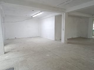 Local Comercial en renta en la Quinta Samayoa zona 7 - 5