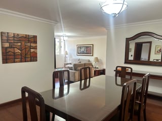 Apartamento Amueblado en Renta, Zona 14 Edificio Marqués del Valle - Image 5