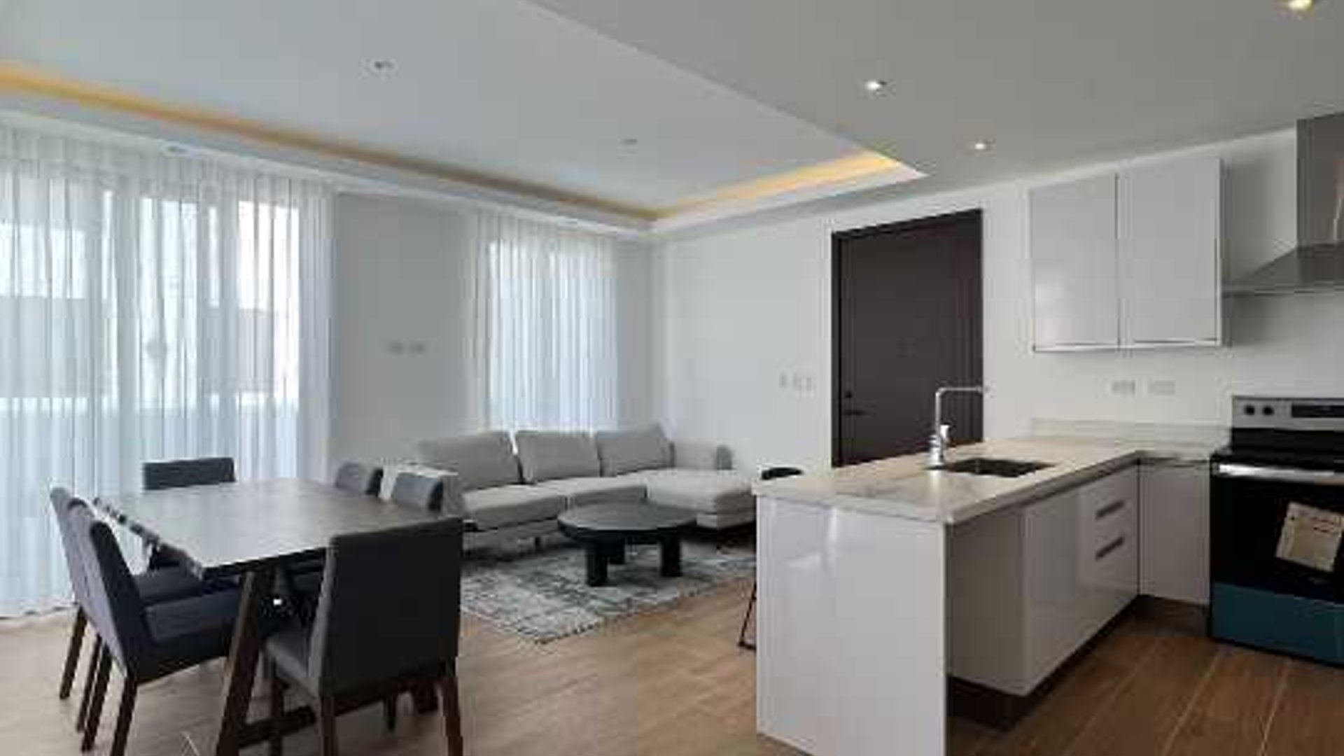 Alquilo Lindo  Apartamento en Edificio Lirios 3 Cayala