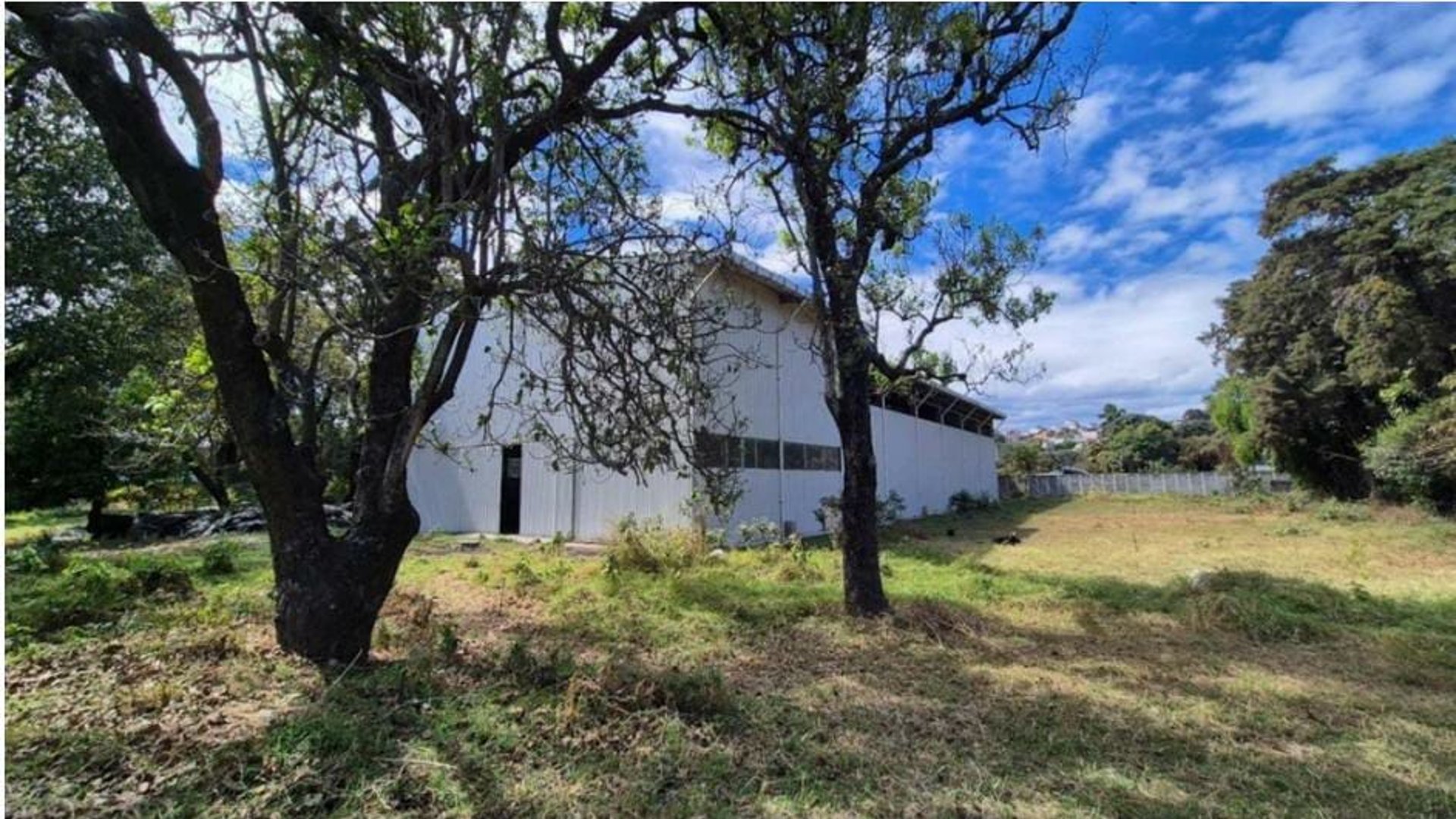 ???? TERRENO EN VENTA + BODEGA | SAN MIGUEL PETAPA - Miniatura 3