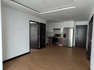 Apartamento en Alquiler Edificio Torre Praga, zona 15 VHI  - 3
