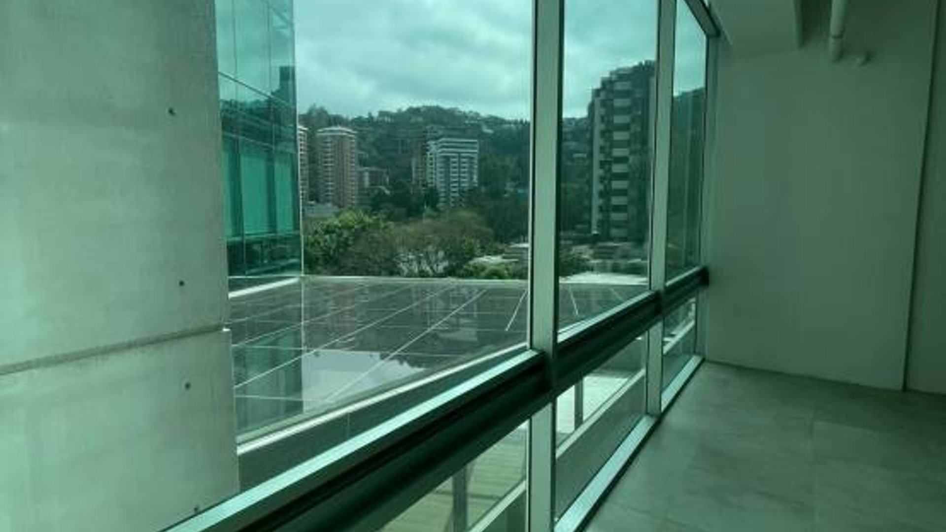 Oficina en Renta, Zona 15 (R10458) - Miniatura 2
