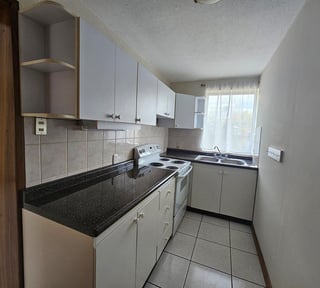 Apartamento en Renta - Capri Zona 9