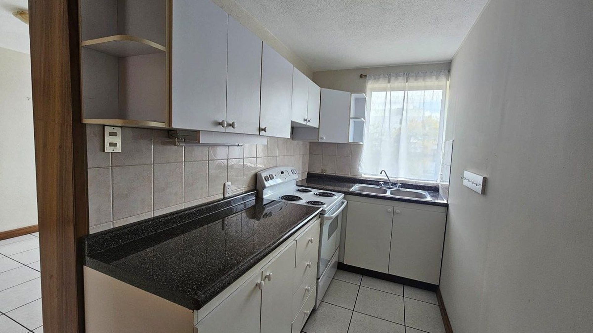 Apartamento en Renta - Capri Zona 9