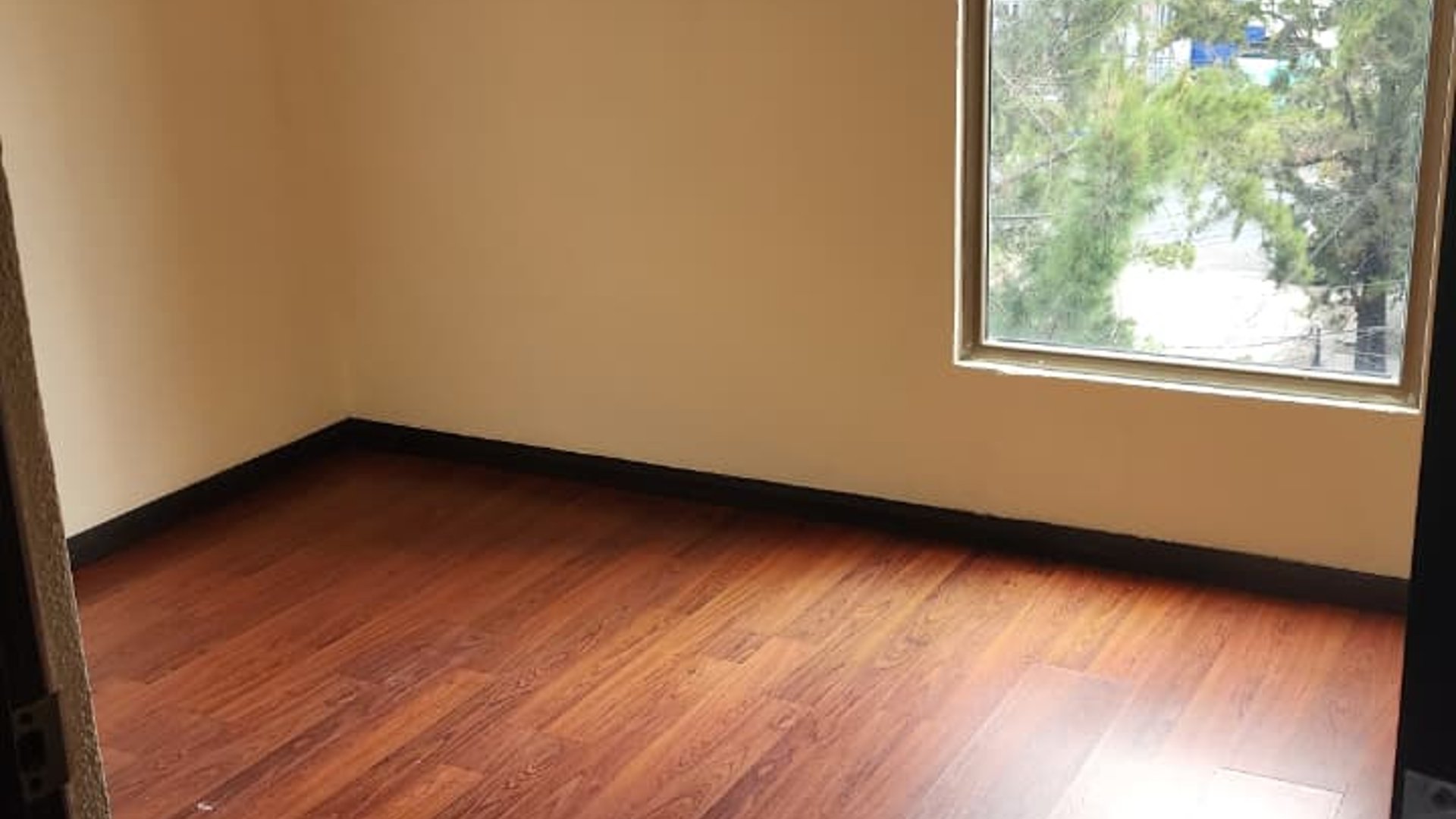 Vendo/Alquilo Apartamento en Jardines de las Charcas Zona 11 /D - Miniatura 8
