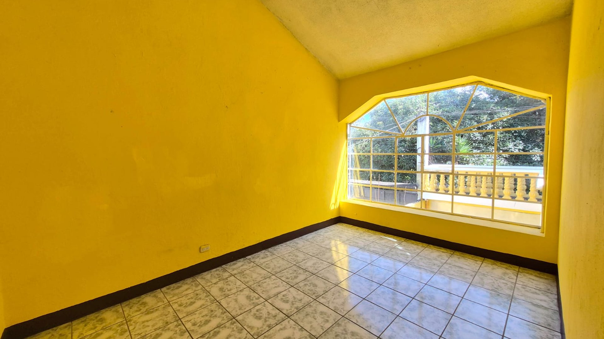 VENTA Casa Zona 2 de San Lucas Sacatepéquez - Miniatura 8