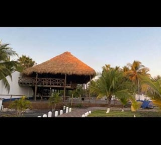 CASA EN VENTA EN EL MAR ALTA MAR