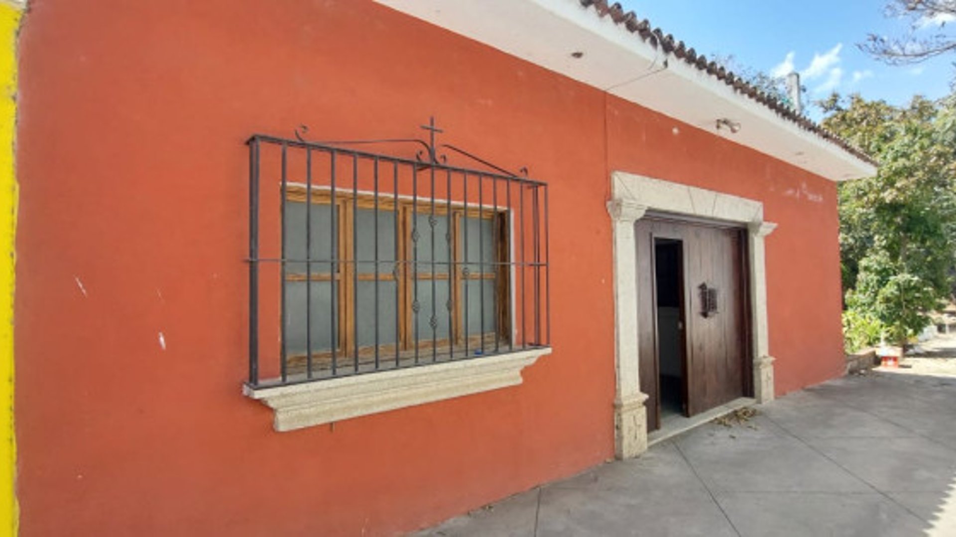 CASA EN RENTA EN SAN FELIPE DE JESUS ANTIGUA GUATEMALA - Image 1