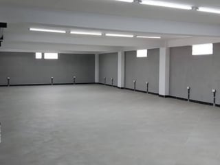 Local o Bodega  Comercial en zona 3 en Segundo nivel - 2