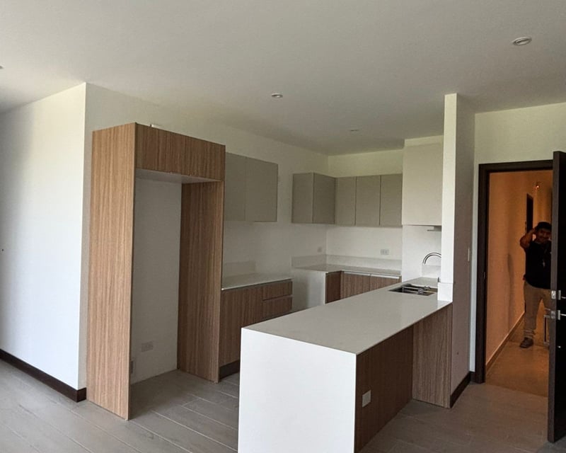 Apartamento en renta edificio Spazio Zona 15, 3 habitaciones - Miniatura 4