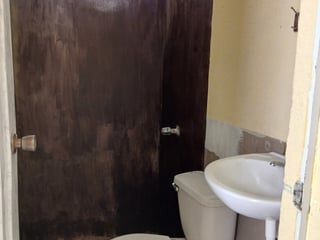 Casa en Venta Planes de Bárcenas Villa Nueva - Image 8