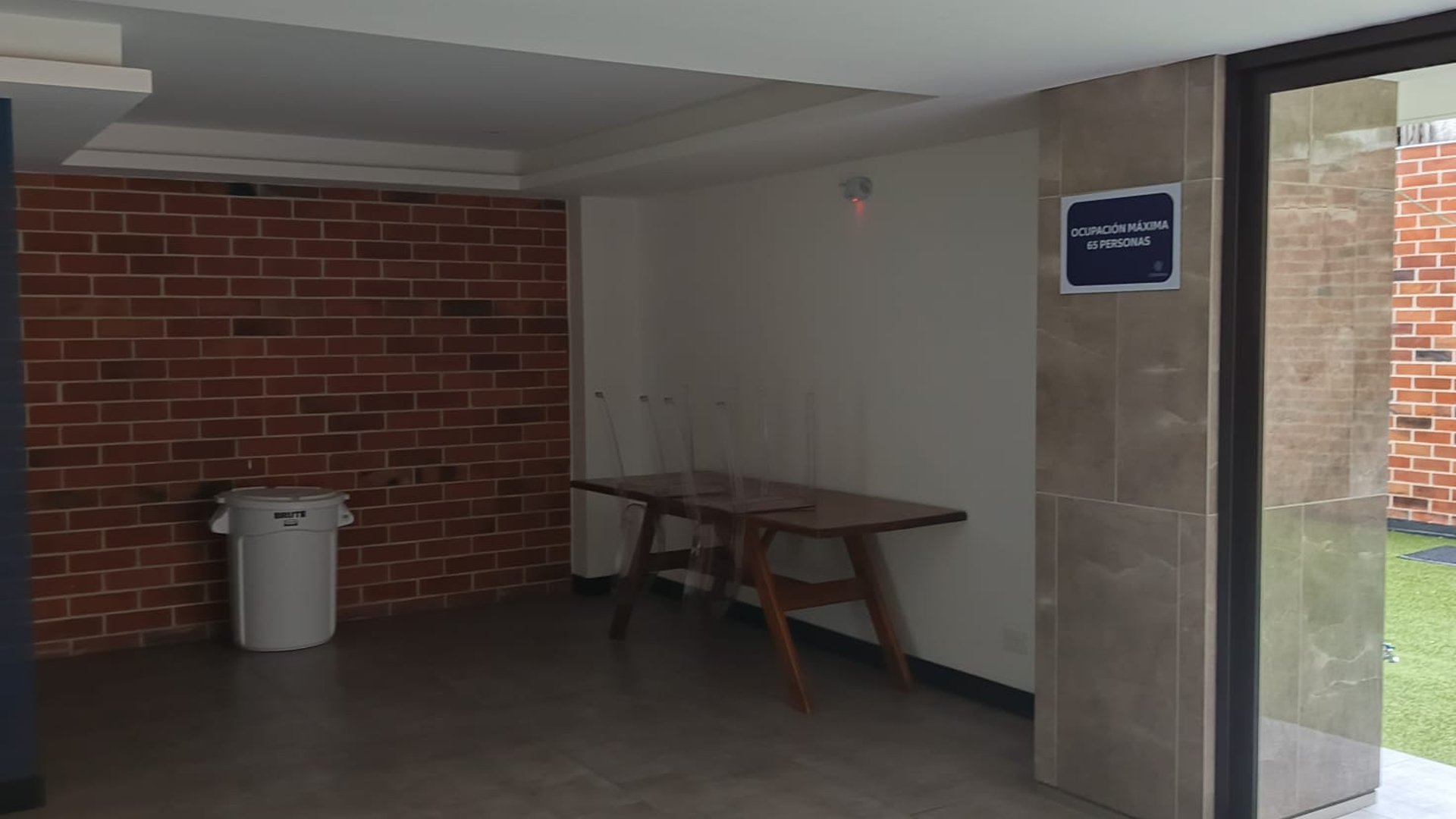 Apartamento en venta de 2 habitaciones en Zona 9 - Miniatura 11