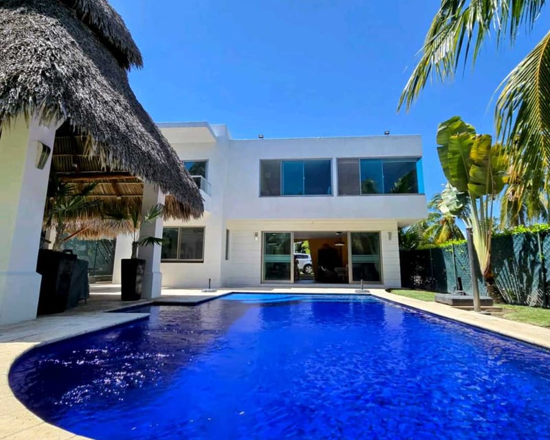 CASA DE PLAYA EN VENTA 📍 Condominio Pérgolas del Mar, Puerto Quetzal