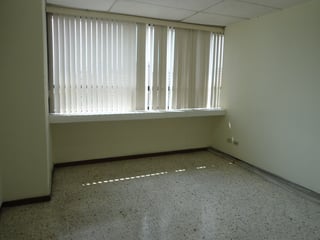 Oficina en Renta Centro Empresarial zona 10 Guatemala - 4