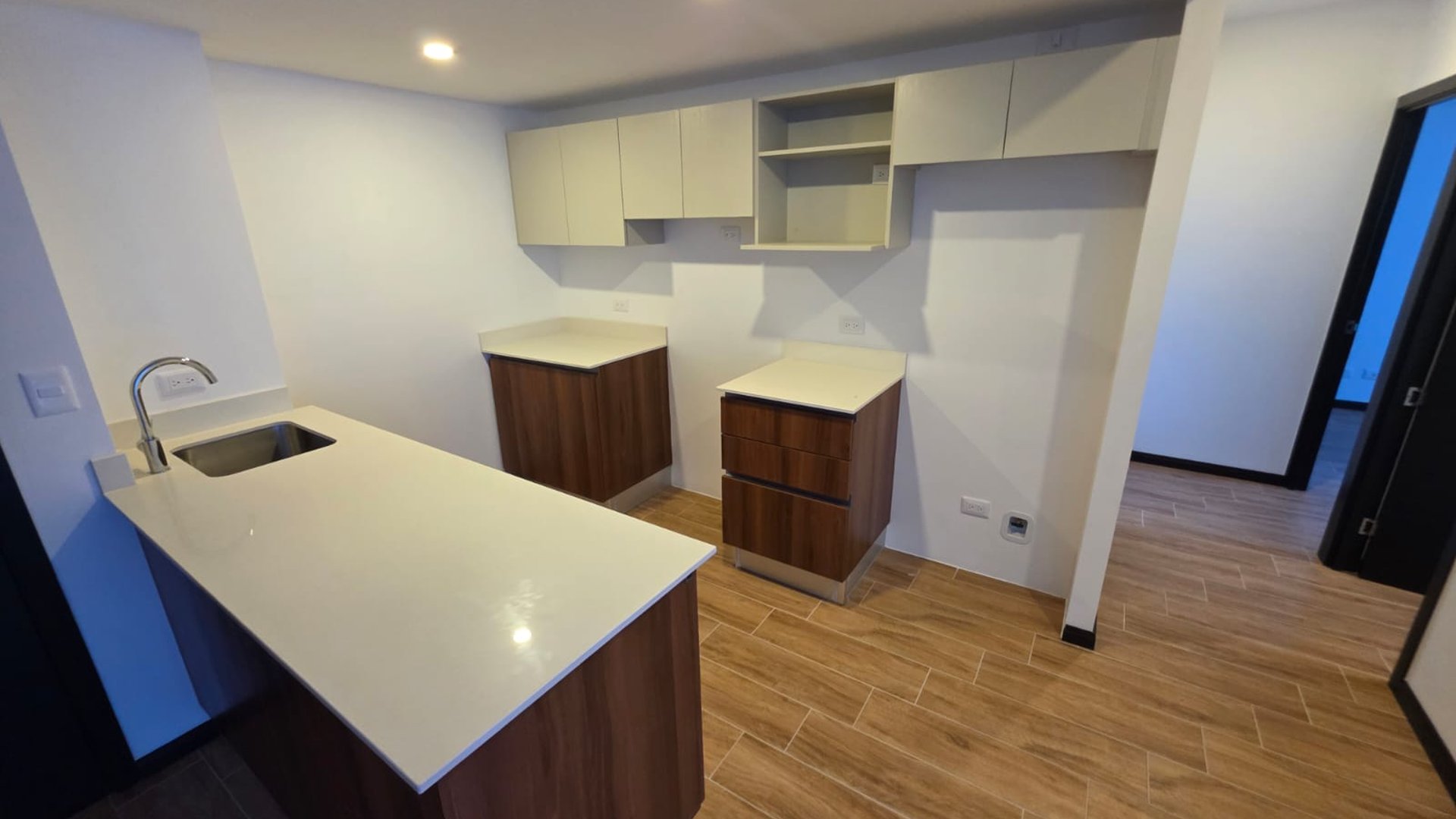 Apartamento en renta con linea blanca 2 habitaciones Z13 Ref-5454