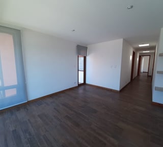 Casa en ALQUILER en  Alto Valle CES