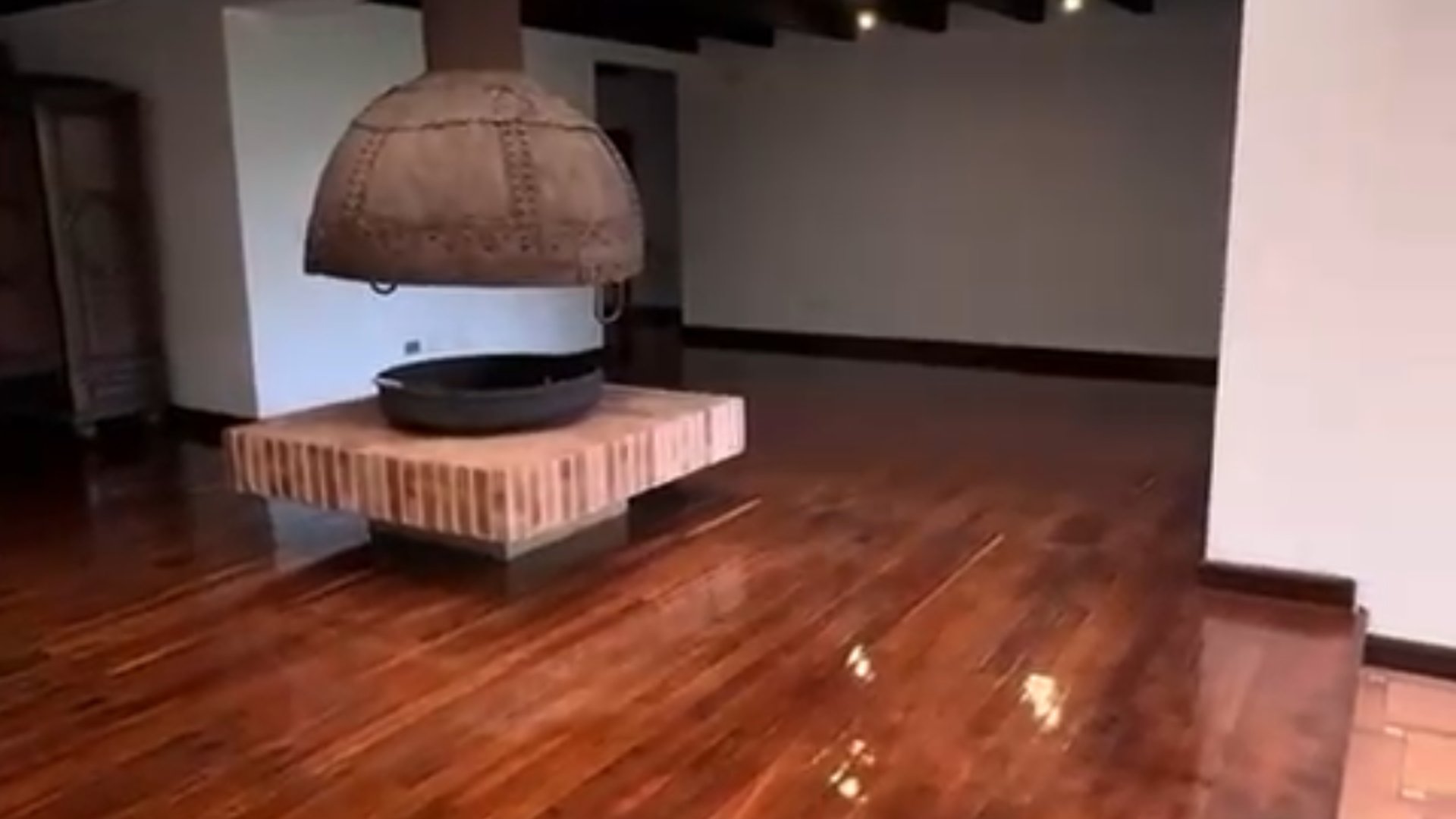 Residencia de Lujo en Guatemala | Opción en Venta y Renta - Miniatura 7