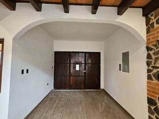Casa Estilo Colonial en Venta en Antigua Gardens - 3