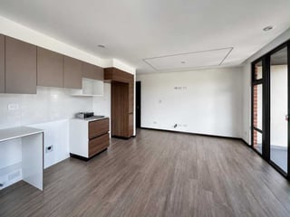 APARTAMENTO EN VENTA 📍 Edificio IQ 10, Zona 10 - 4