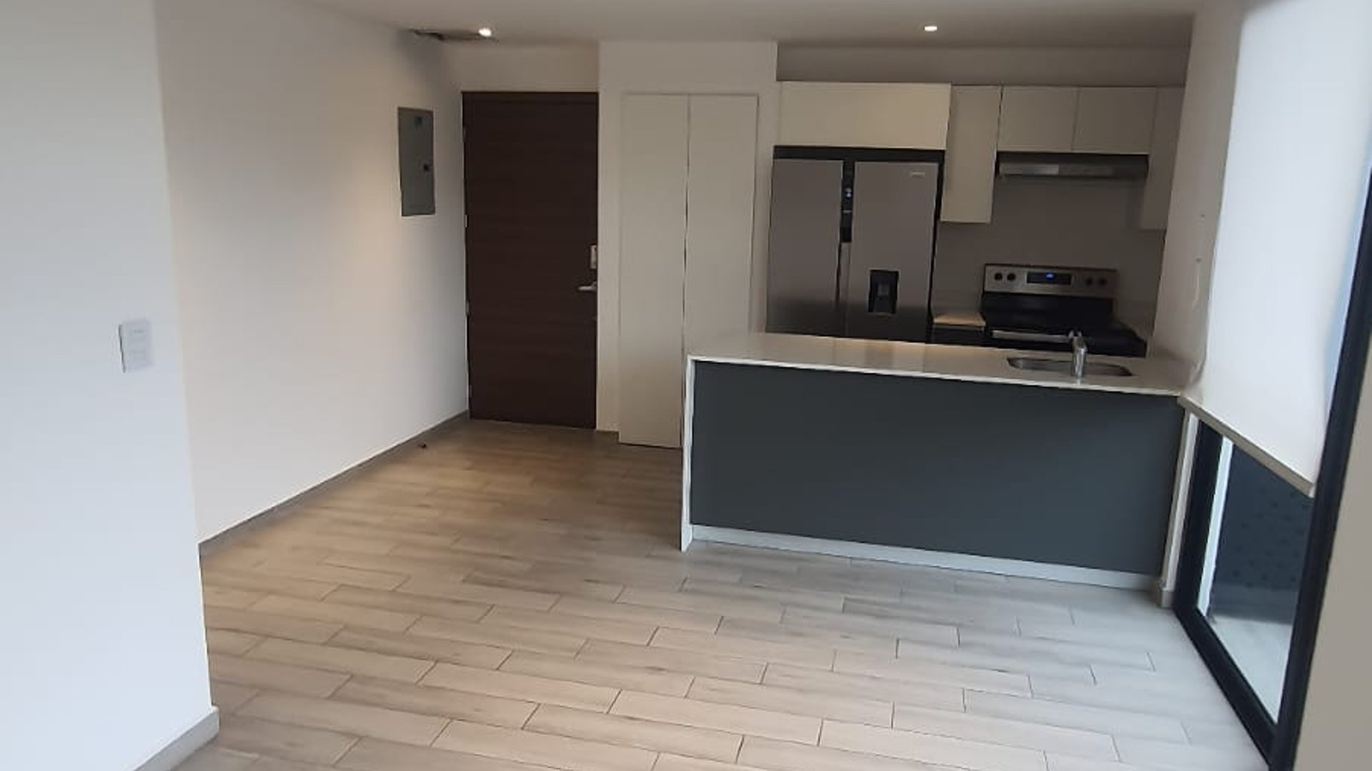 APARTAMENTO EN ALQUILER ZONA 15 PARQUE 15 - Miniatura 9