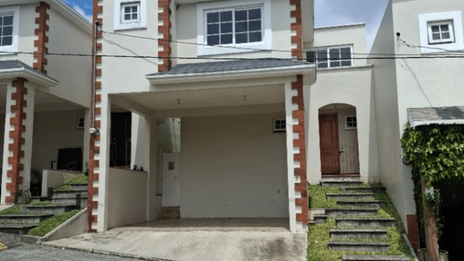 Casa en Renta Jardines de Arrazola ingreso Olmeca