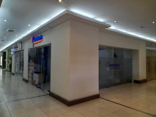 Vendo Local Centro Comercial Los Próceres zona 10 - 3