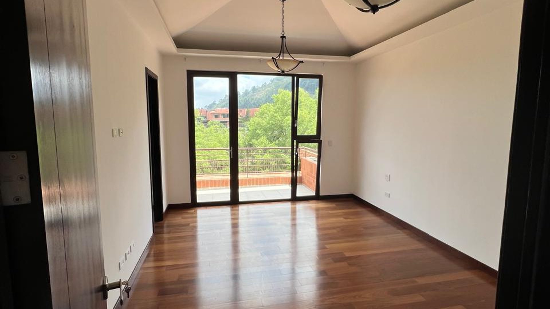 ???? CASA EN RENTA – 4 HAB | RESIDENCIAS CONCEPCIÓN | KM. 15 CAES - Miniatura 5