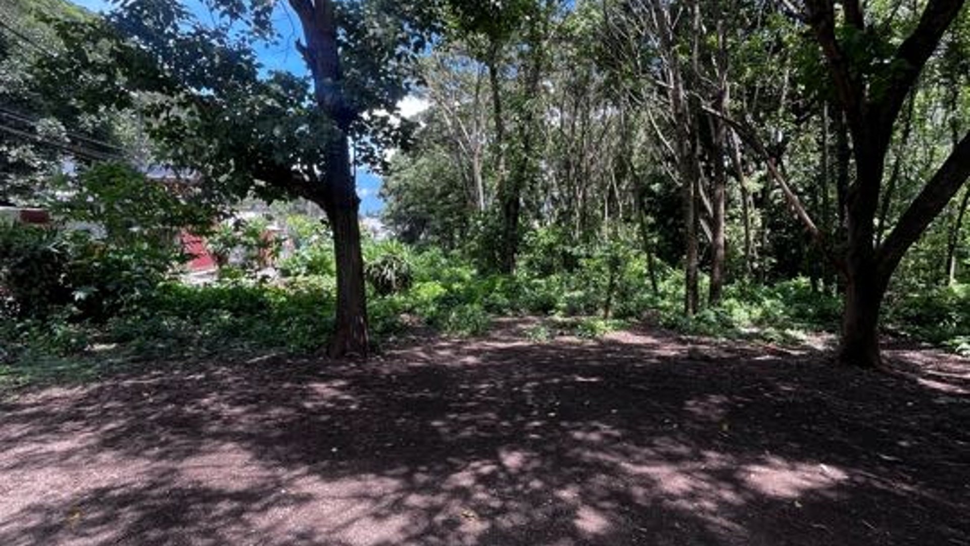 TERRENO EN VENTA EN ALDEA SANTA ANA, ANTIGUA GUATEMALA  - Miniatura 3
