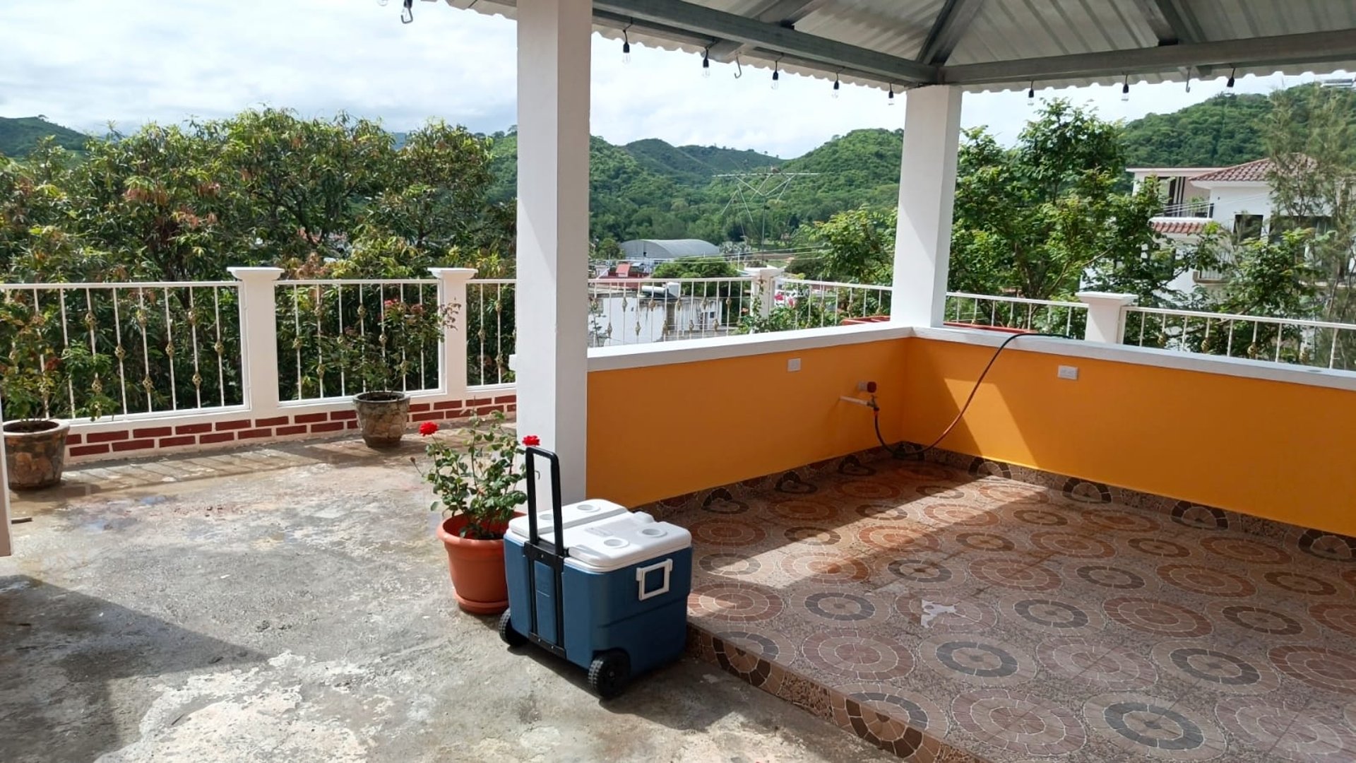 CASA EN RENTA IDEAL PARA OFICINAS O CLINICAS MEDICAS - Miniatura 48