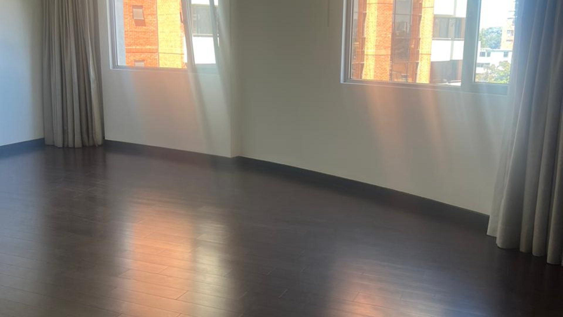 ALQUILER DE AMPLIO APARTAMENTO - ATTICA, ZONA 14 - Miniatura 14