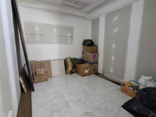 Local Comercial en Renta en Plaza Comercial en zona 14 - Image 3