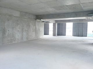 Oficina de 2 niveles en renta en edificio Avia - zona 10 Ref-5728 - 2