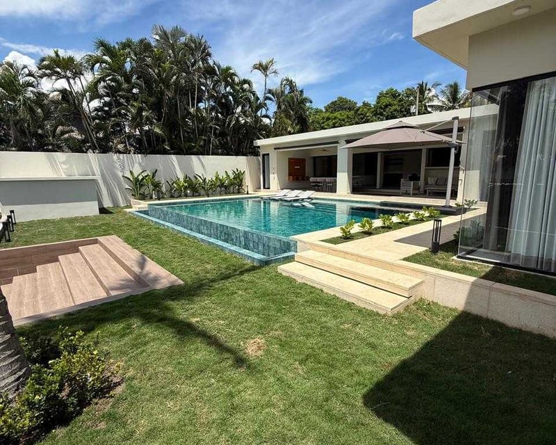 LIKIN CASA MODERNA REMODELA EN VENTA