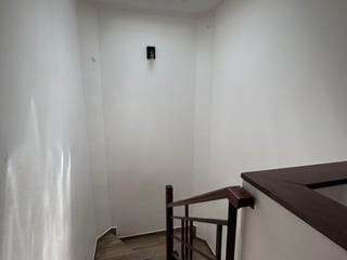 Casa en Venta en Zona 2 de Villa Nueva - Image 8