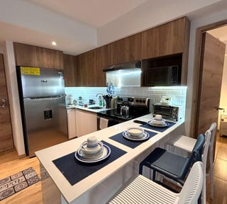 Apartamento amueblado de 2 habitaciones en Zona 9 Ref-5460