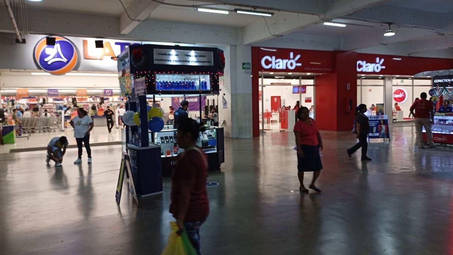 Locales comerciales en renta – Centrasur / CENMA, zona 12 - Miniatura 6